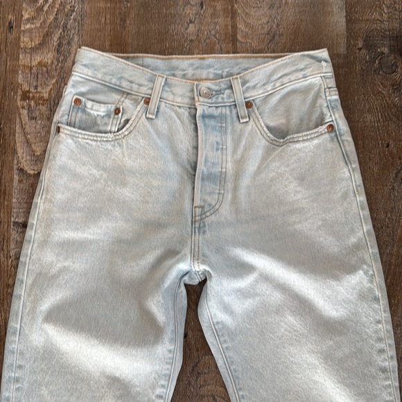 Levi’s | 501 Button Fly Light Wash Jeans - Picture 3 of 8